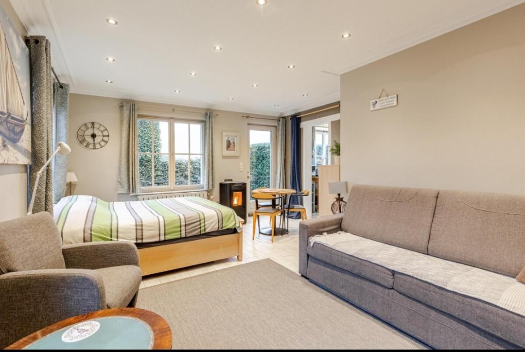 Cosy Studio Close To Bruxelles South Charleroi Airport Courcelles Buitenkant foto