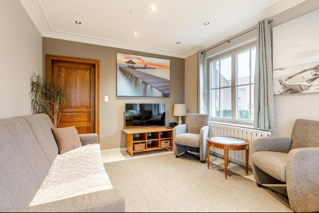 Cosy Studio Close To Bruxelles South Charleroi Airport Courcelles Buitenkant foto